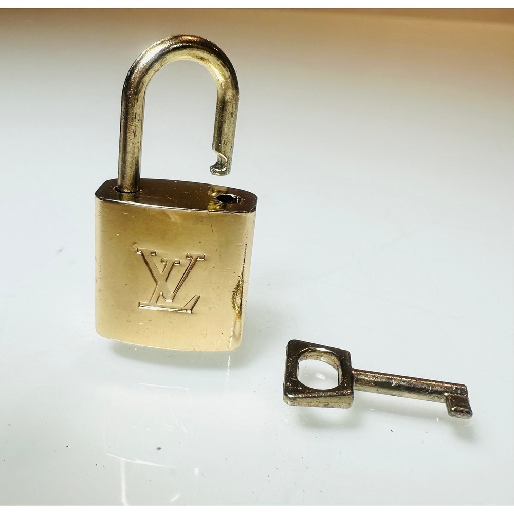 Louis Vuitton Gold Brass Padlock and Key Set for Speedy Keepall Alma Luggage